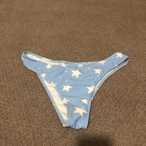 Never worn- star print bikini bottoms